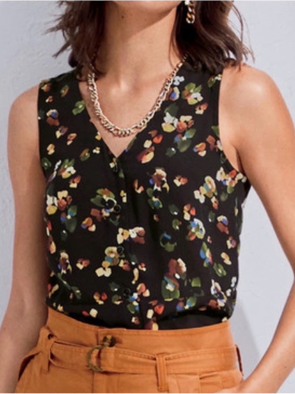 CAbi Black Floral V-Neck Sleeveless Button Front Top Flamo top
